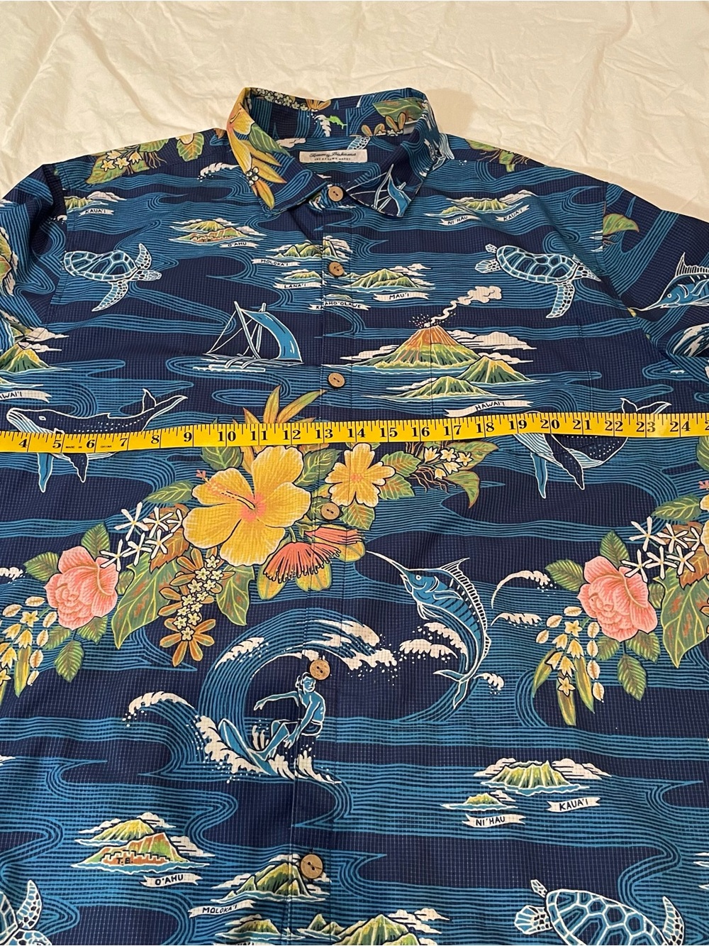 Tommy Bahama Artist Series Navy Tropical Ocean Print Button-Down Shirt - Picture 5 of 8